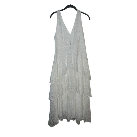 Lulus white plunge dress sz l lace tiered elegant avant garde castal nwt - Picture 2 of 11